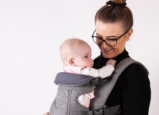 Get carried away with Red Kite Ara Carrier