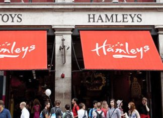 Hamleys CEO to step down