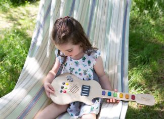 Perfect pitch with Hippychick