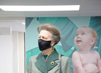 Bambino Mio receives a Royal visit