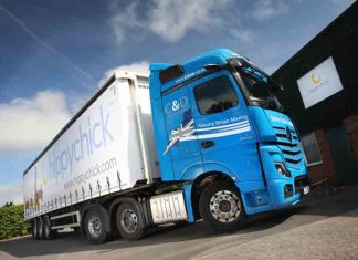 Hippychick’s a smooth operator