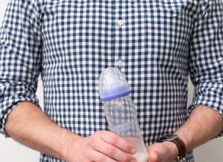 Natural wave to feeding with Lansinoh