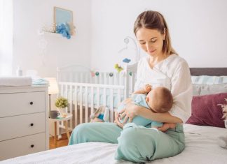 Lansinoh launches new live midwife chat