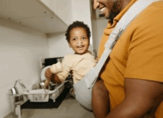 For All of Life’s Ups and Downs: the Upsie Toddler Sling