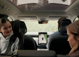 Silver Cross launches first Swedish Plus Tested car seat